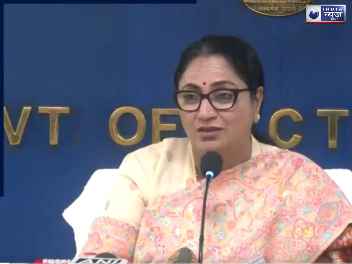 सीएम रेखा गुप्ता का बड़ा एलान, ‘लखपति बिटिया योजना’ के तहत बेटियों को मिलेगा 1 लाख, जानें कब होगा लागू और क्या हैं नियम?