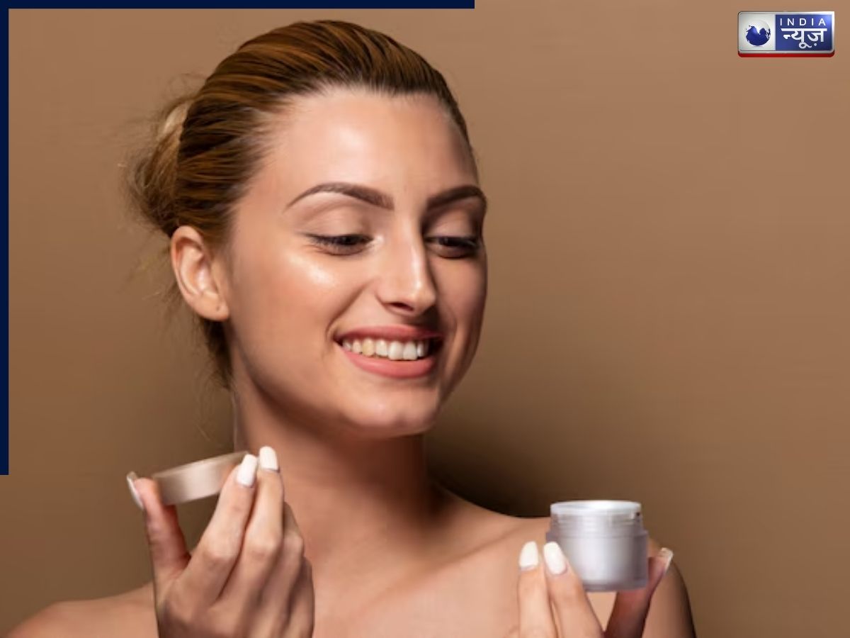 Coconut oil keeps the skin glowing - Photo Gallery