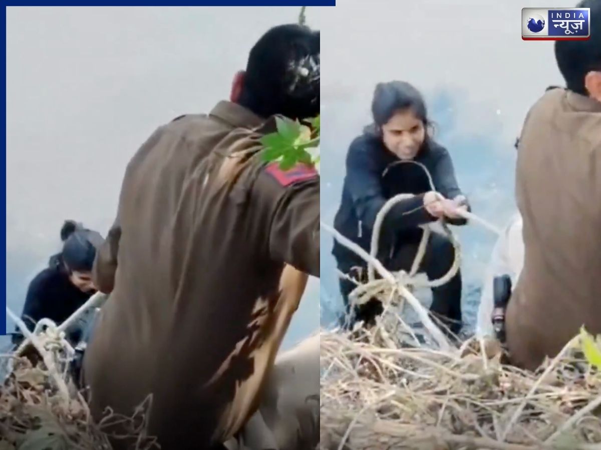 Video: रील बनाने के चक्कर में नाले में गिरी लड़की, चीखने की आवाज सुन मदद के लिए पहुंची दिल्ली पुलिस; रस्सी से खींचकर निकाला बाहर