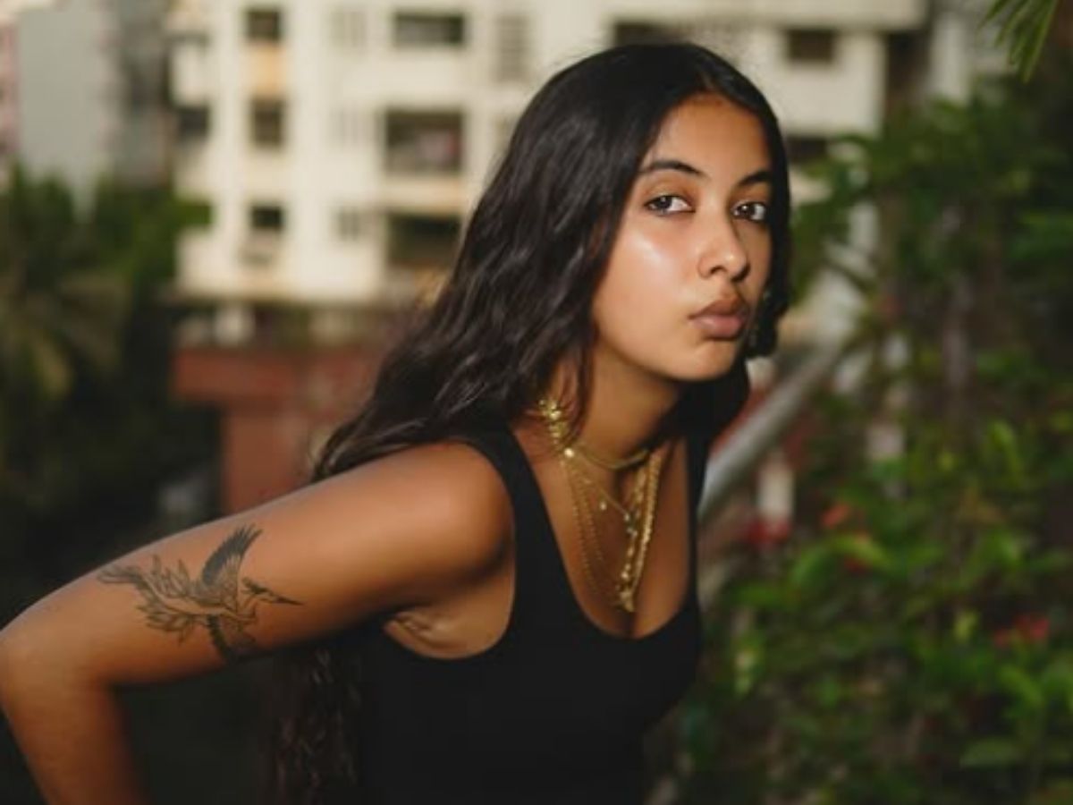 How Viral Videos Made Diya Joukani a Global Sensation - Photo Gallery