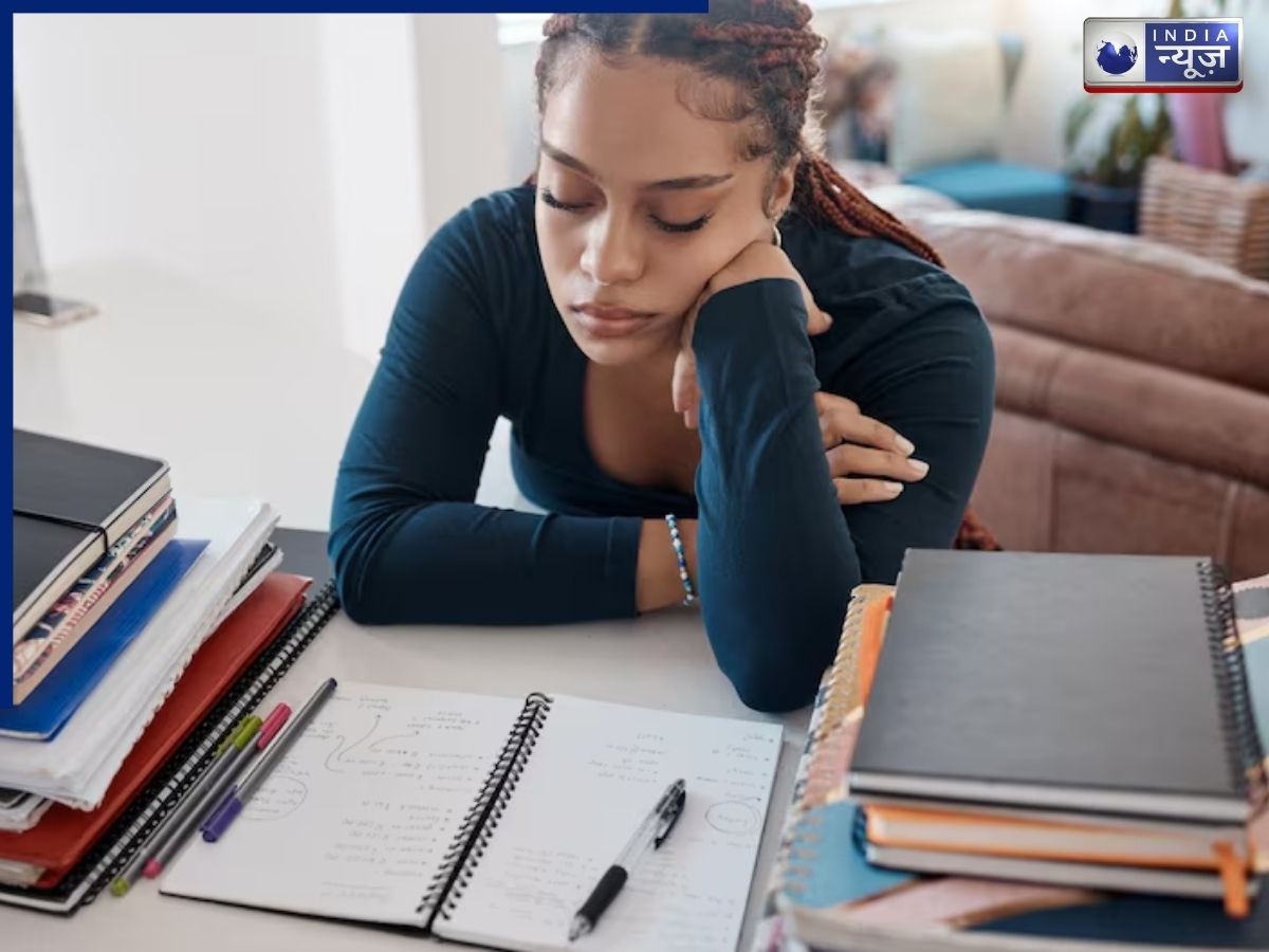 Exam stress affects physical health - Photo Gallery