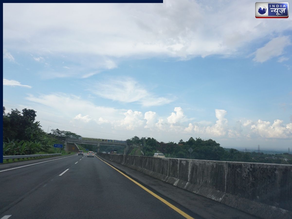 Ganga Expressway - Photo Gallery