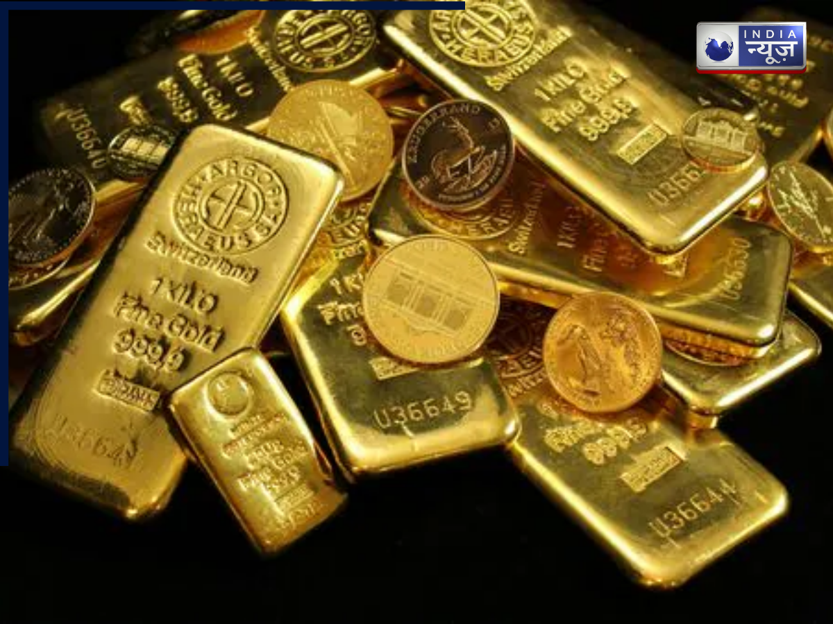 Gold Rate Down from Record High - Photo Gallery