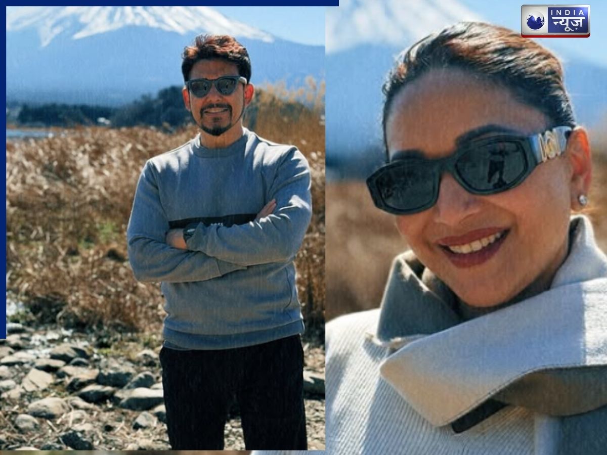 Holding hands, they got romantic in front of Mount Fuji. - Photo Gallery