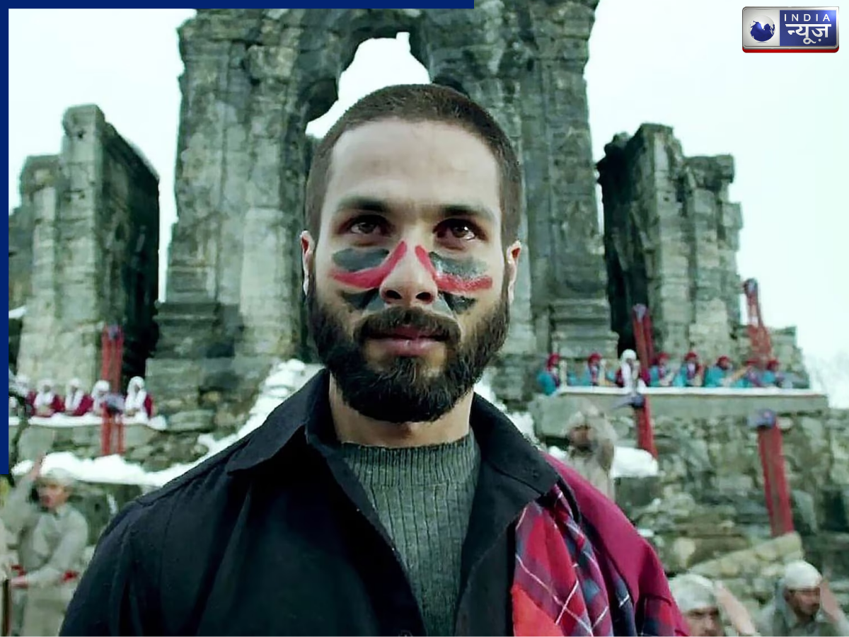 इस फिल्म के लिए निर्देशक और हीरो ने नहीं ली थी कोई फीस, कम बजट के बावजूद बन गई बॉलीवुड की कल्ट क्लासिक, 35 अवॉर्ड्स किये अपने नाम