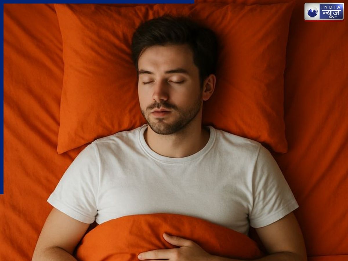 बच्चों से बुजुर्गों तक जानें किस उम्र में कितनी नींद है जरूरी? जरूरत से ज्यादा नींद क्यों बन सकती है खतरा