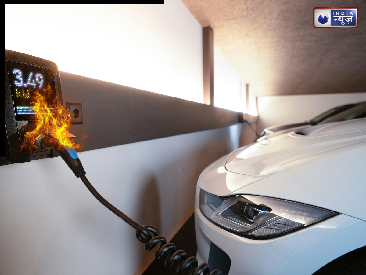 इन 5 तरीकों को अपनाकर करें Electric Car में आग लगने का खतरा कम, इन बातों को कभी न करें नजरअंदाज