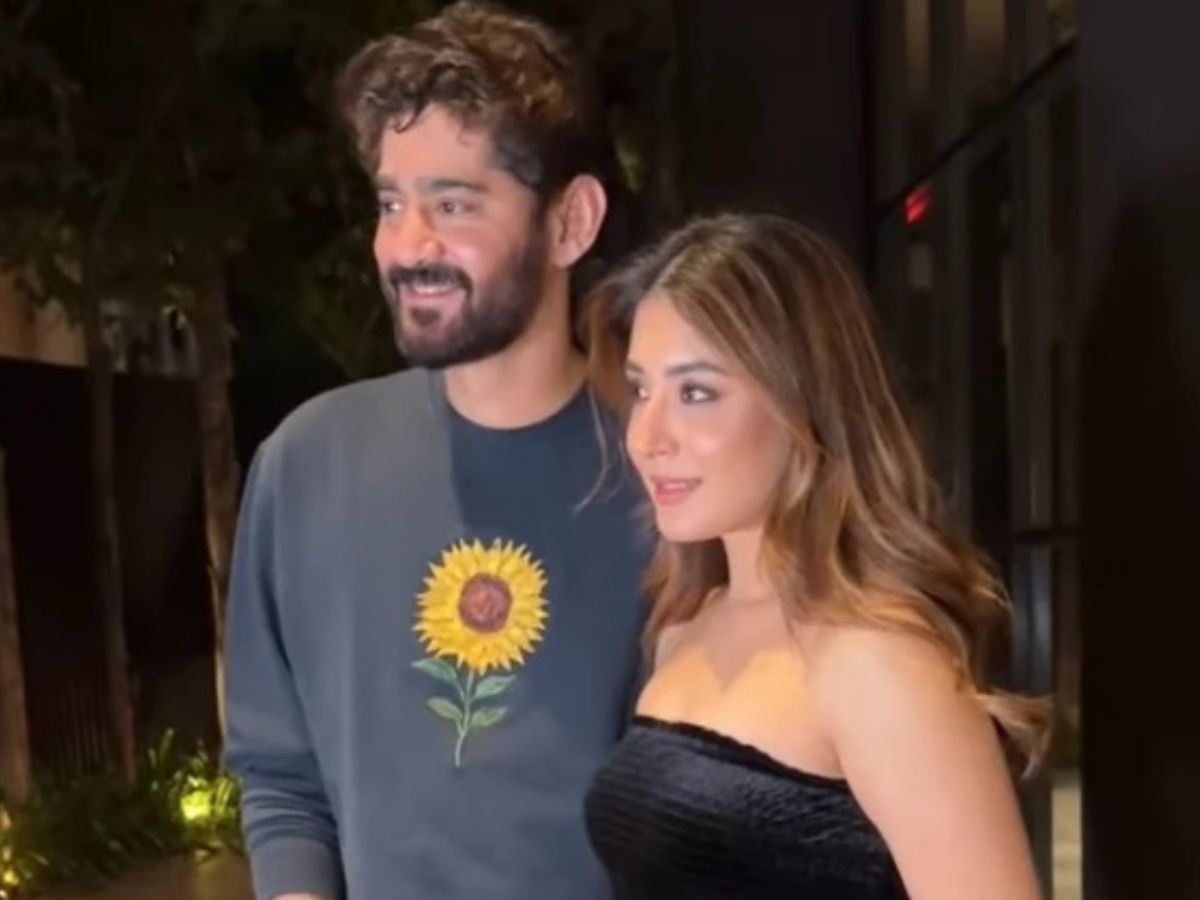 How long have Kritika Kamra and Gaurav Kapur been dating each other? - Photo Gallery