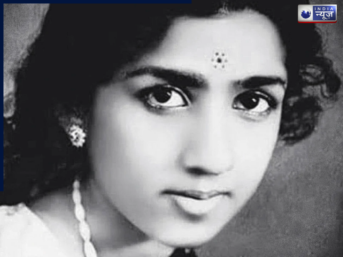 lata Mangeshkar Name on Birth Time - Photo Gallery