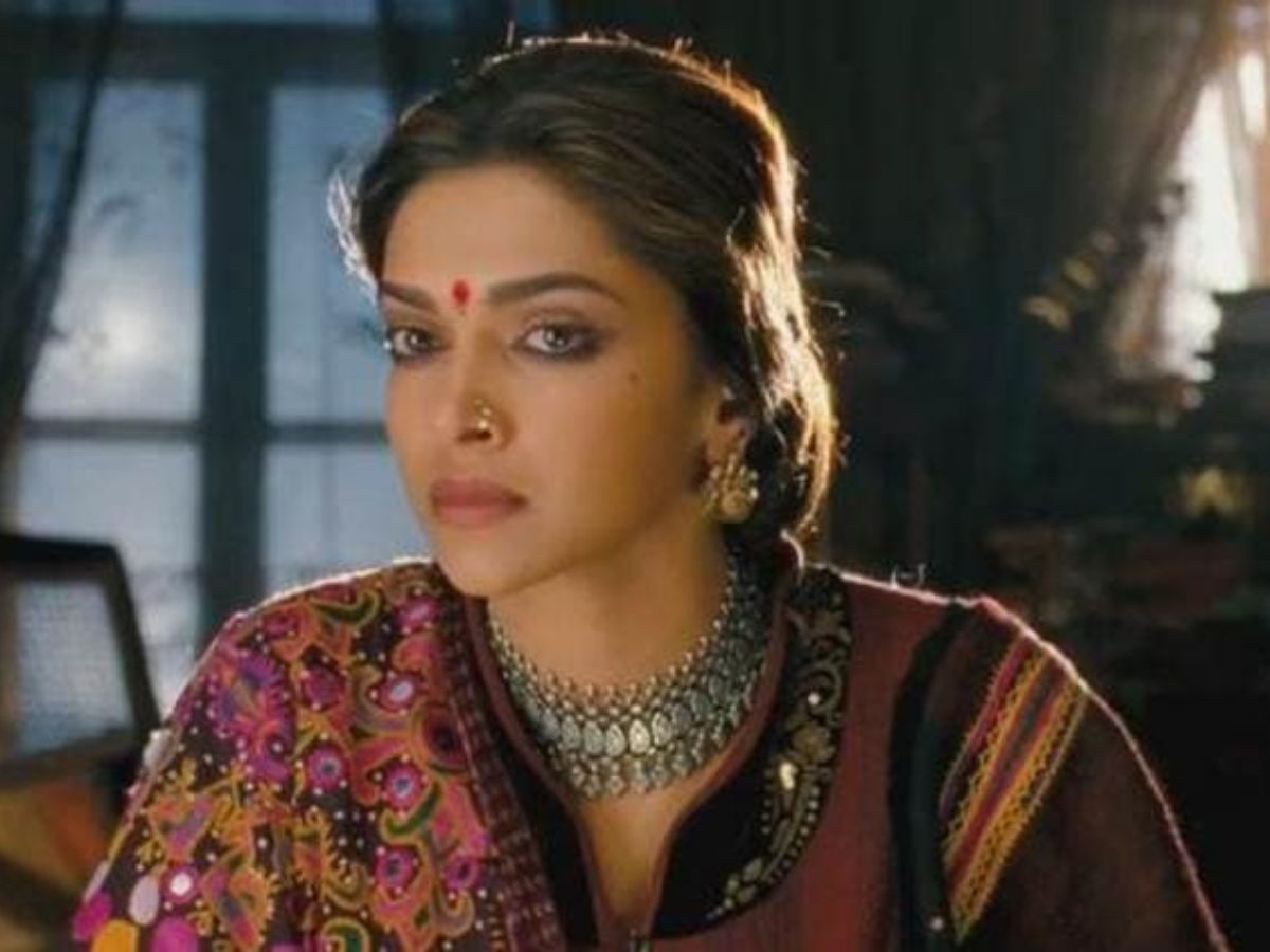 Leela-Deepika Padukone - Photo Gallery