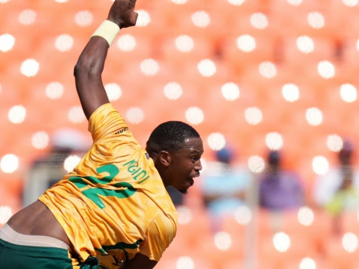 Lungi Ngidi - Photo Gallery