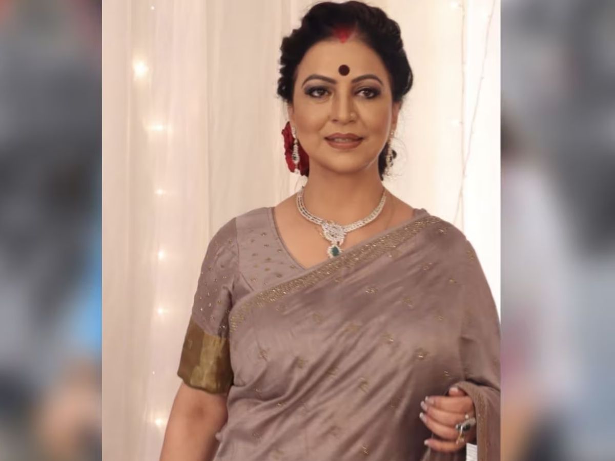 Neelima Singh is Bhojpuri's most popular female villain - Photo Gallery