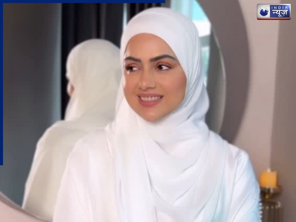 Sana Khan - Photo Gallery