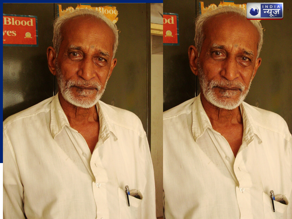 Donate salary to poor and orphan children - Photo Gallery