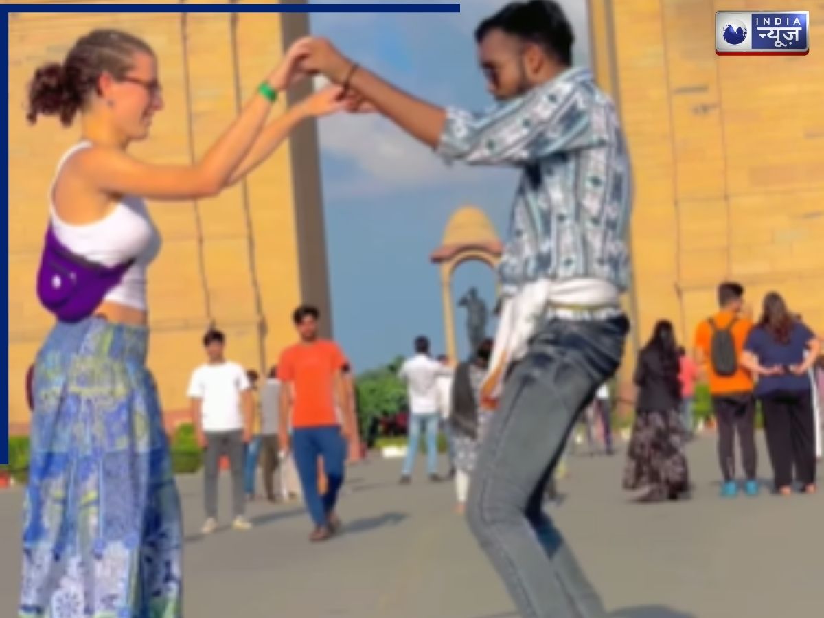 जब सात समंदर पार पहुंचा भोजपुरी गाना, रूसी महिला के डांस स्टेप ने सोशल मीडिया पर लगाया आग, वीडियो देख खुद हैरान हो जाएंगे आप