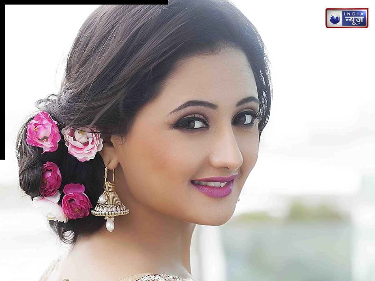 rashami desai tv debut - Photo Gallery