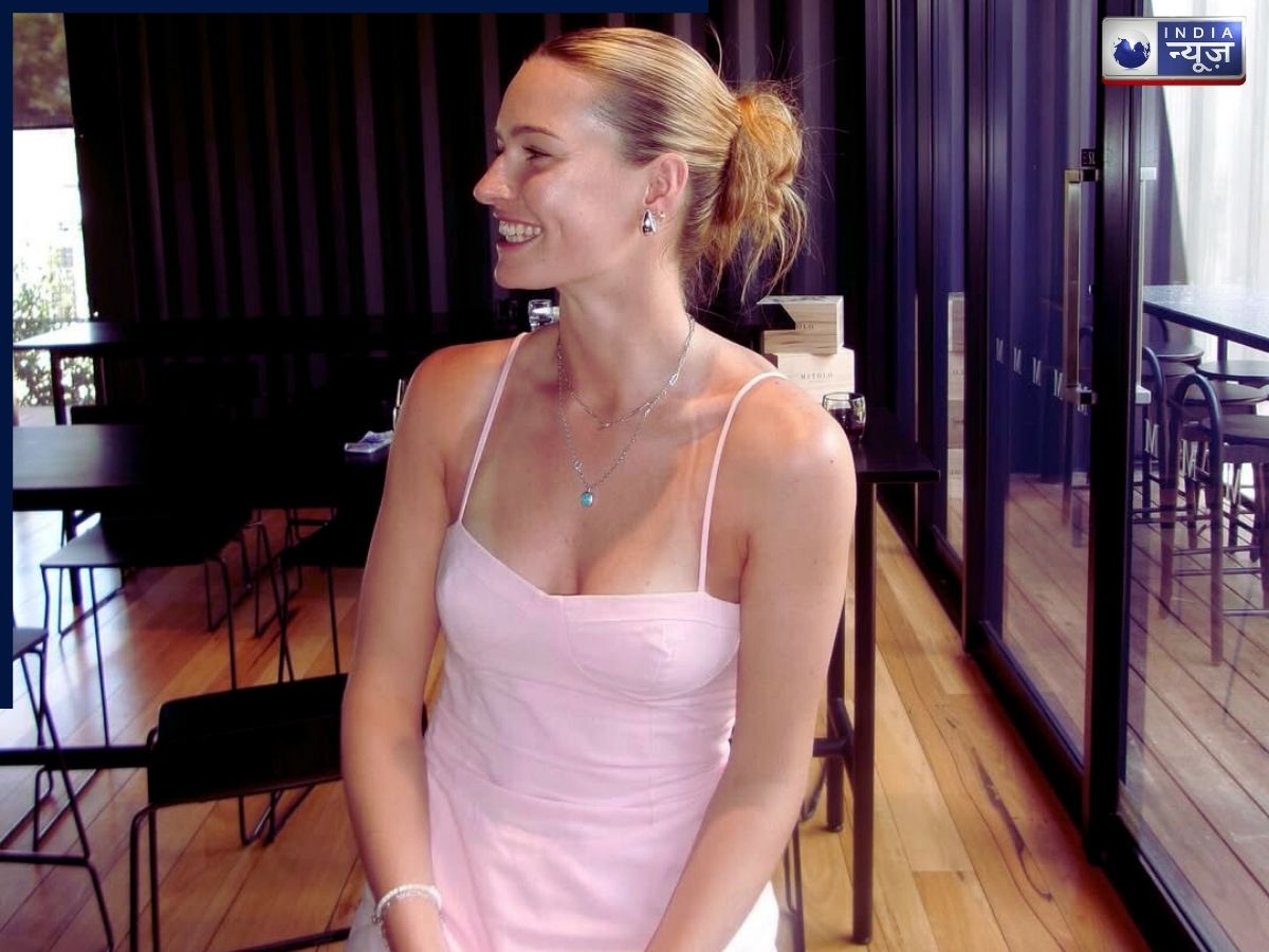 Chants of National Crush were heard for Lauren Bell. - Photo Gallery