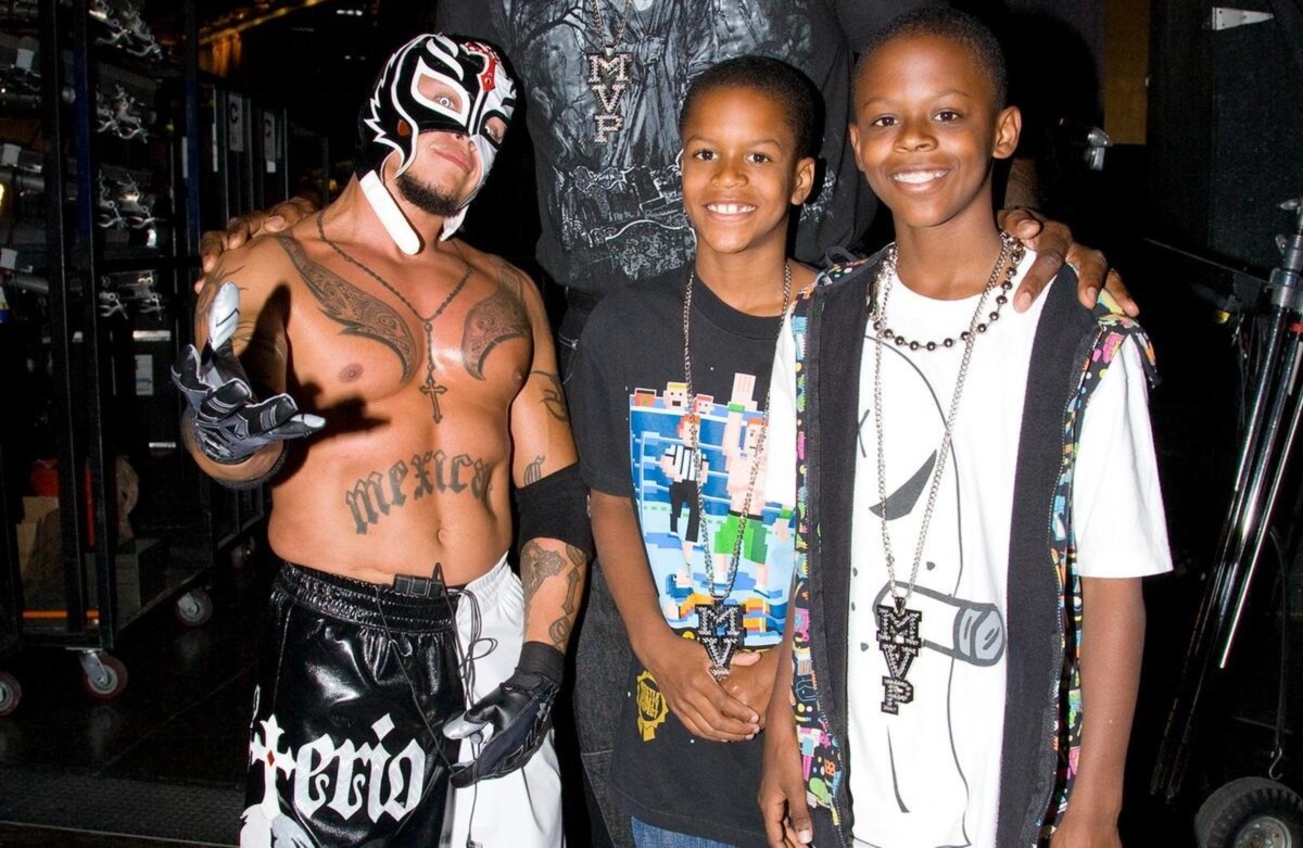 WWE: मास्क पहनकर रिंग में एंट्री की, सभी को लगा बच्चा है, आज ग्लोबल सुपरस्टार्स की लिस्ट में शामिल