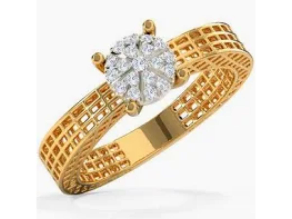 Solitaire Diamond Ring - Photo Gallery