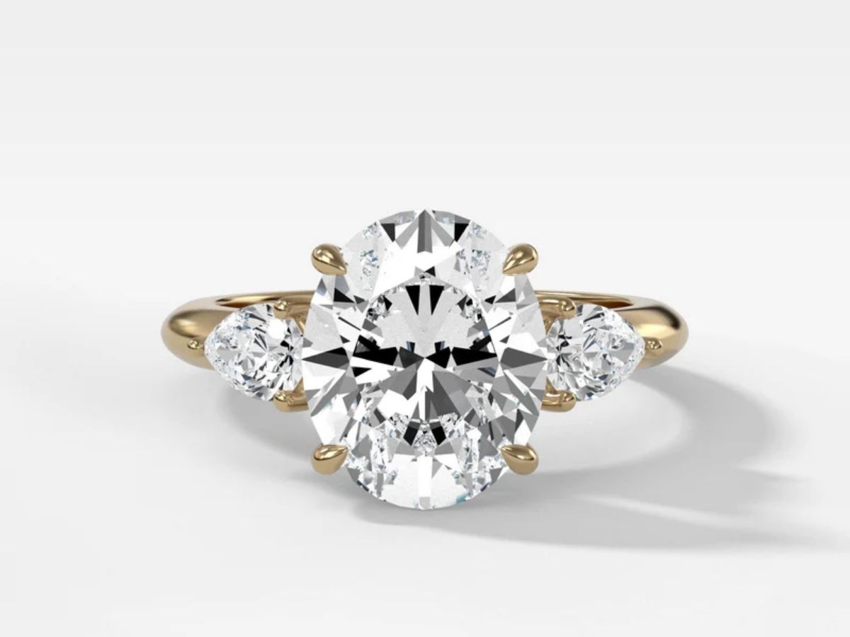 Oval/Pear-Cut Diamond Ring - Photo Gallery