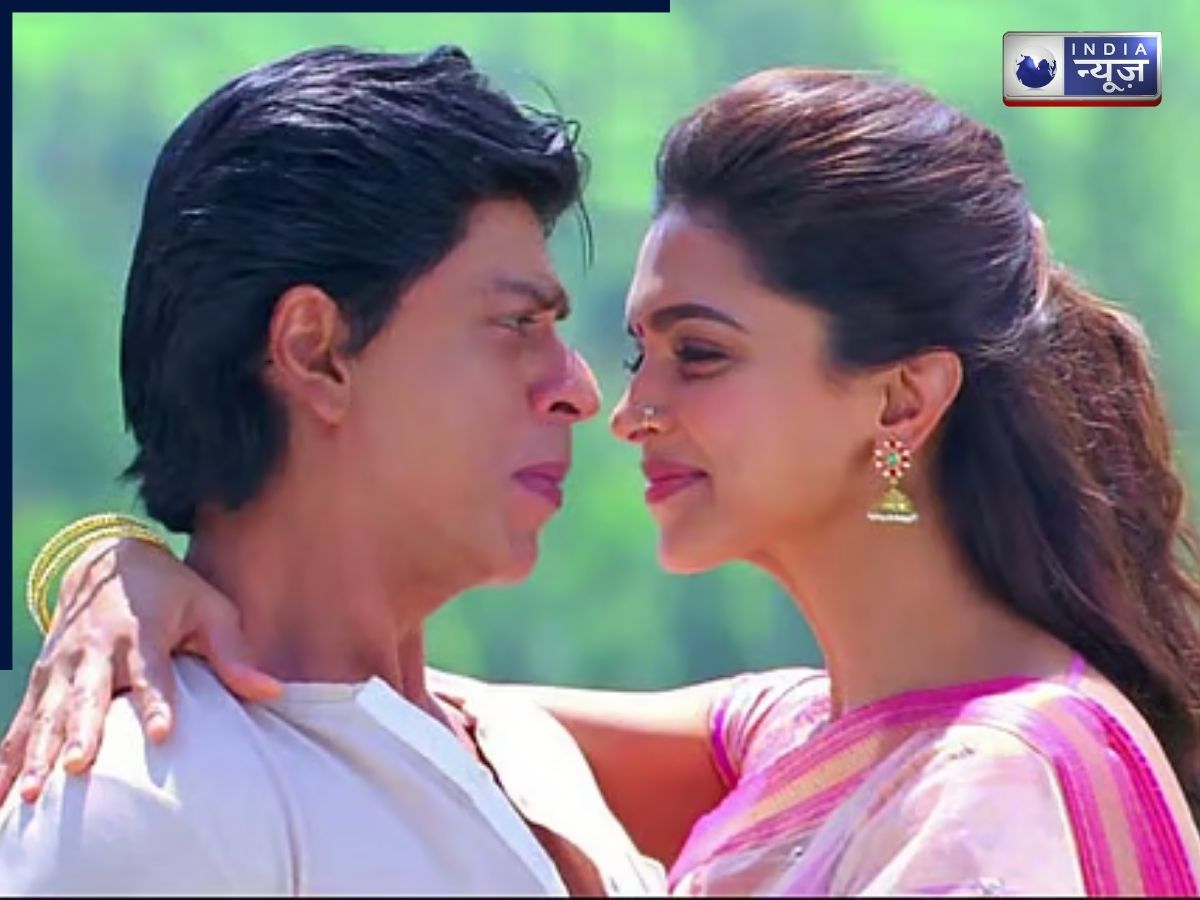 Chennai Express 100 Crore Club Movie - Photo Gallery