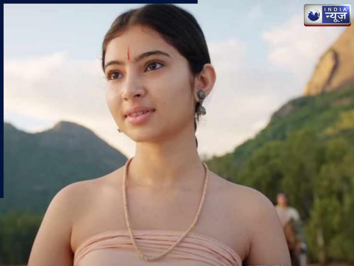 Aishwarya Childhood in Ponniyin Selvan - Photo Gallery