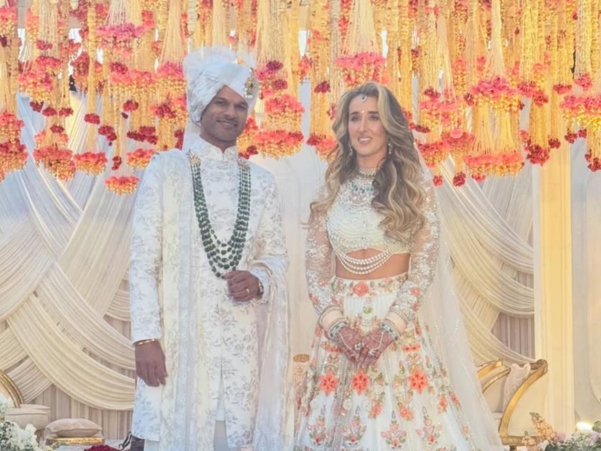 शिखर धवन ने की नई पारी की शुरुआत, सोफी शाइन संग रचाई शादी, जमकर नाचे युजवेंद्र चहल, VIDEO