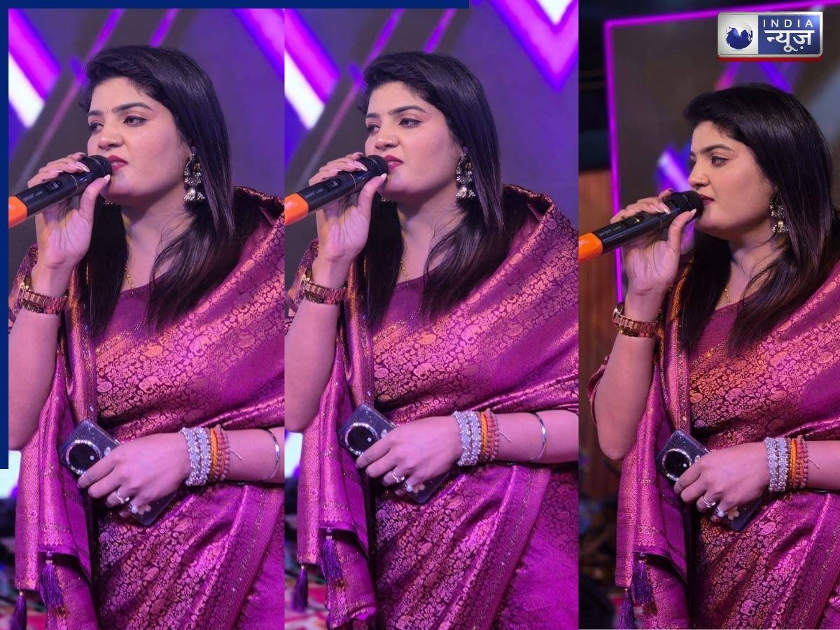 Singer Nisha Upadhyay - Photo Gallery
