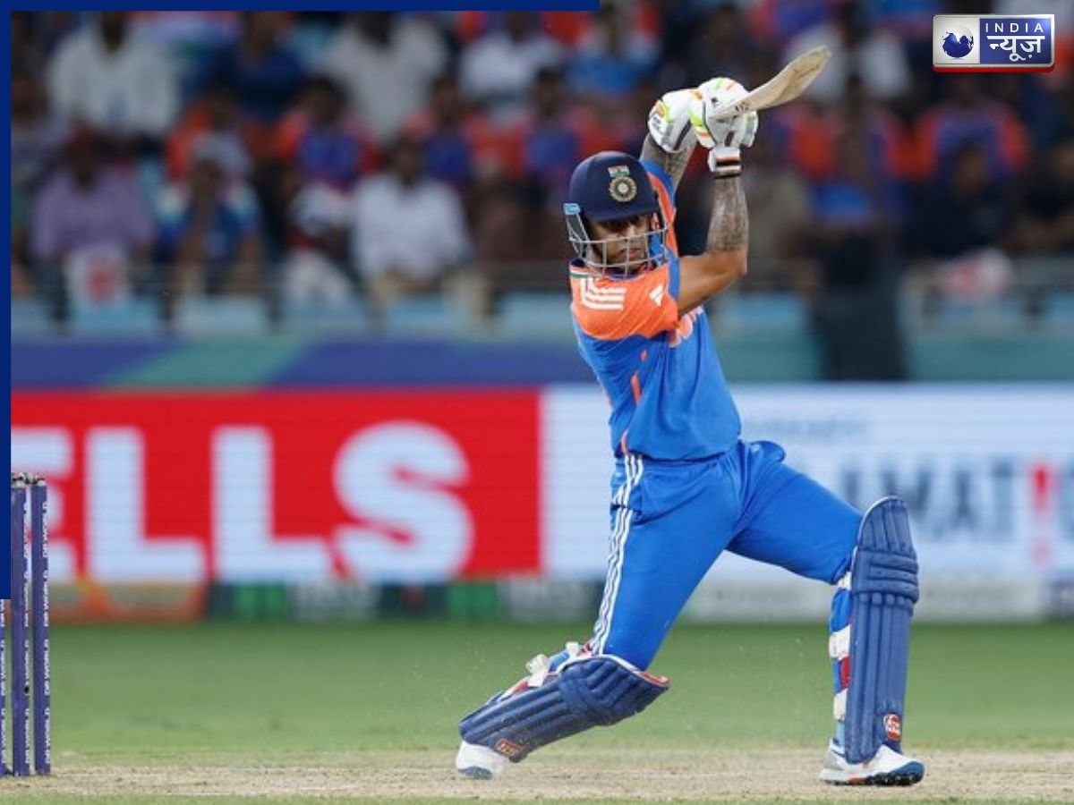 Surykumar Yadav Runs vs PAK - Photo Gallery