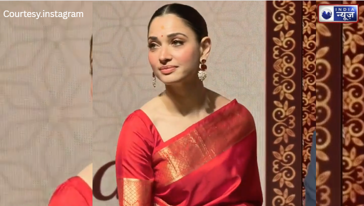 लाल साड़ी में Tamannaah Bhatia ने ढाया कहर, हुस्न की ‘लाल परी’ देख फैंस के दिलों में लगी आग!