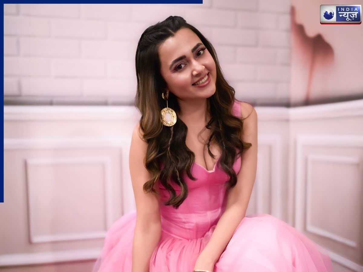 टीवी एक्टर तेजस्वी प्रकाश ने खरीदा अपार्टमेंट, कीमत से लेकर लोकेशन तक…यहां जानें- पूरी जानकारी