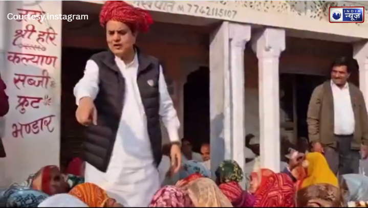 कंबल बांटने निकले थे या ‘मजहब’ चेक करने? सांसद के अहंकार की ‘बत्ती गुल’,टोंक के ग्रामीणों ने मुंह पर मारे कंबल और मिठाई…