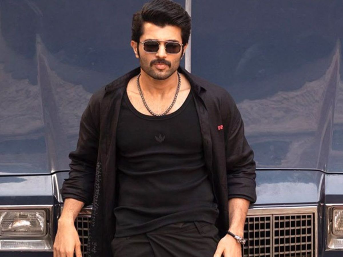 Astrologer’s prediction - Photo Gallery