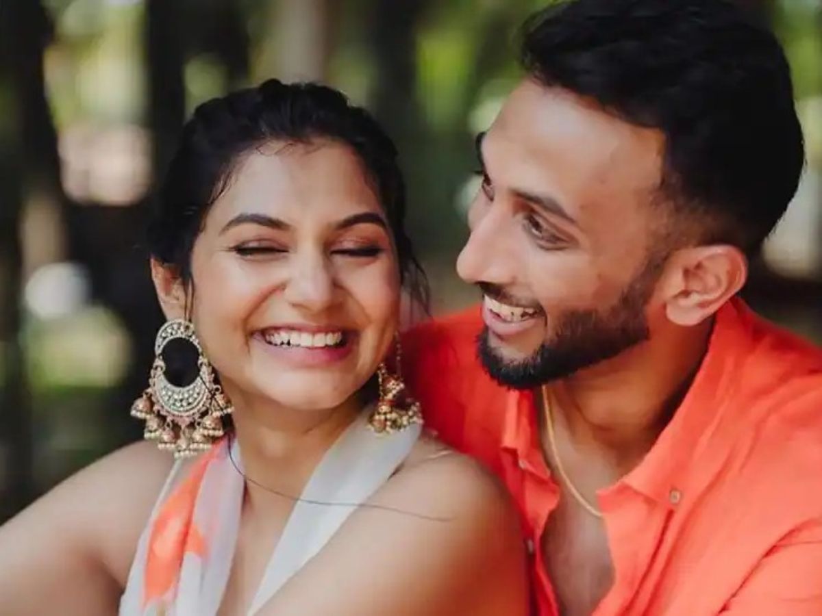 प्रसिद्ध कृष्णा की ‘लेडी लक’ रचना कृष्णा, IT जॉब छोड़ बिजनेस की दुनिया में मारी एंट्री, कैसे बदल दी क्रिकेटर की किस्मत?