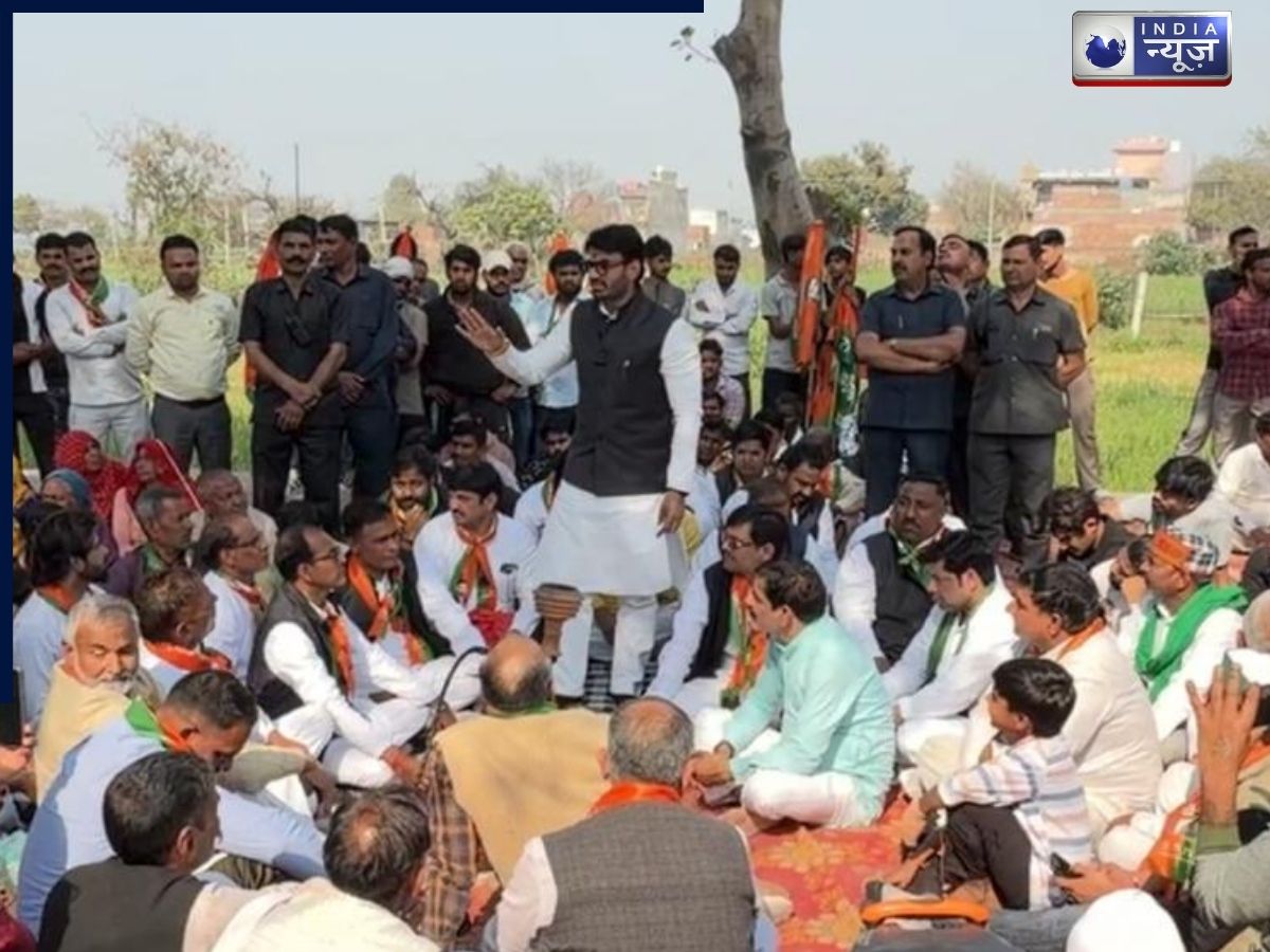 किसानों के समर्थन में मीरपुर पहुंचे श्रीकान्त त्यागी, कूड़ागाह मुद्दे पर सरकार पर साधा निशाना