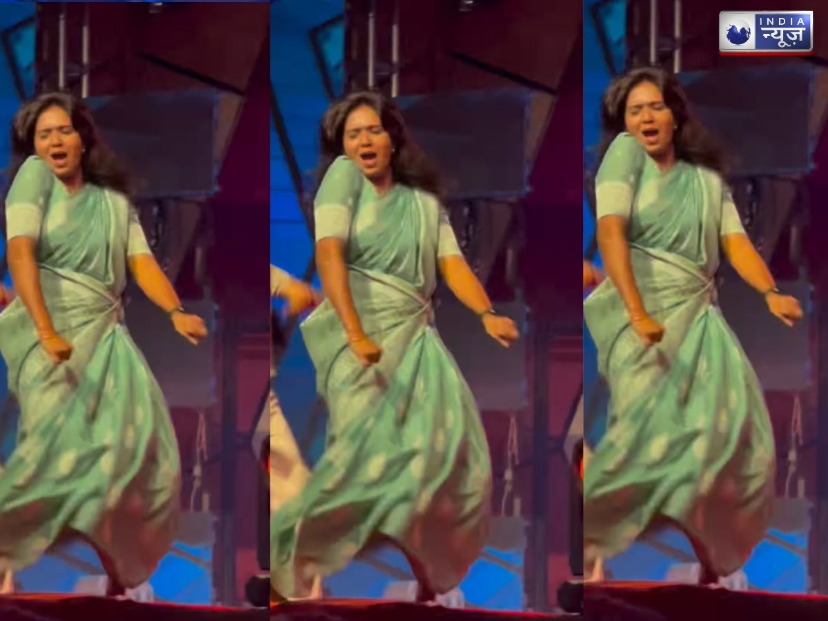 साड़ी में टीचर का ऐसा डांस कि प्रोफेशनल भी रह गए दंग! इंटरनेट पर छाई नई ‘डांसिंग क्वीन’