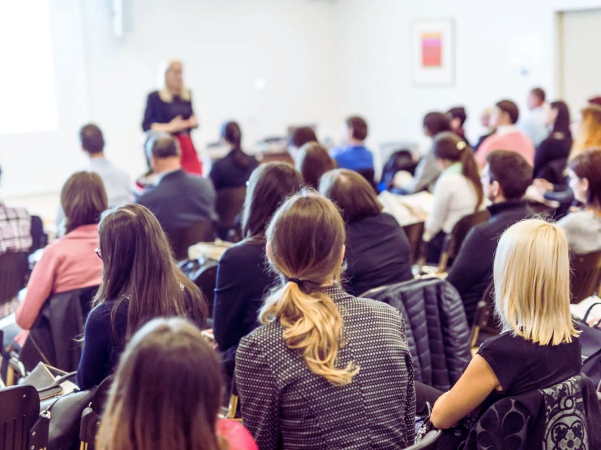 Many women participated - Photo Gallery