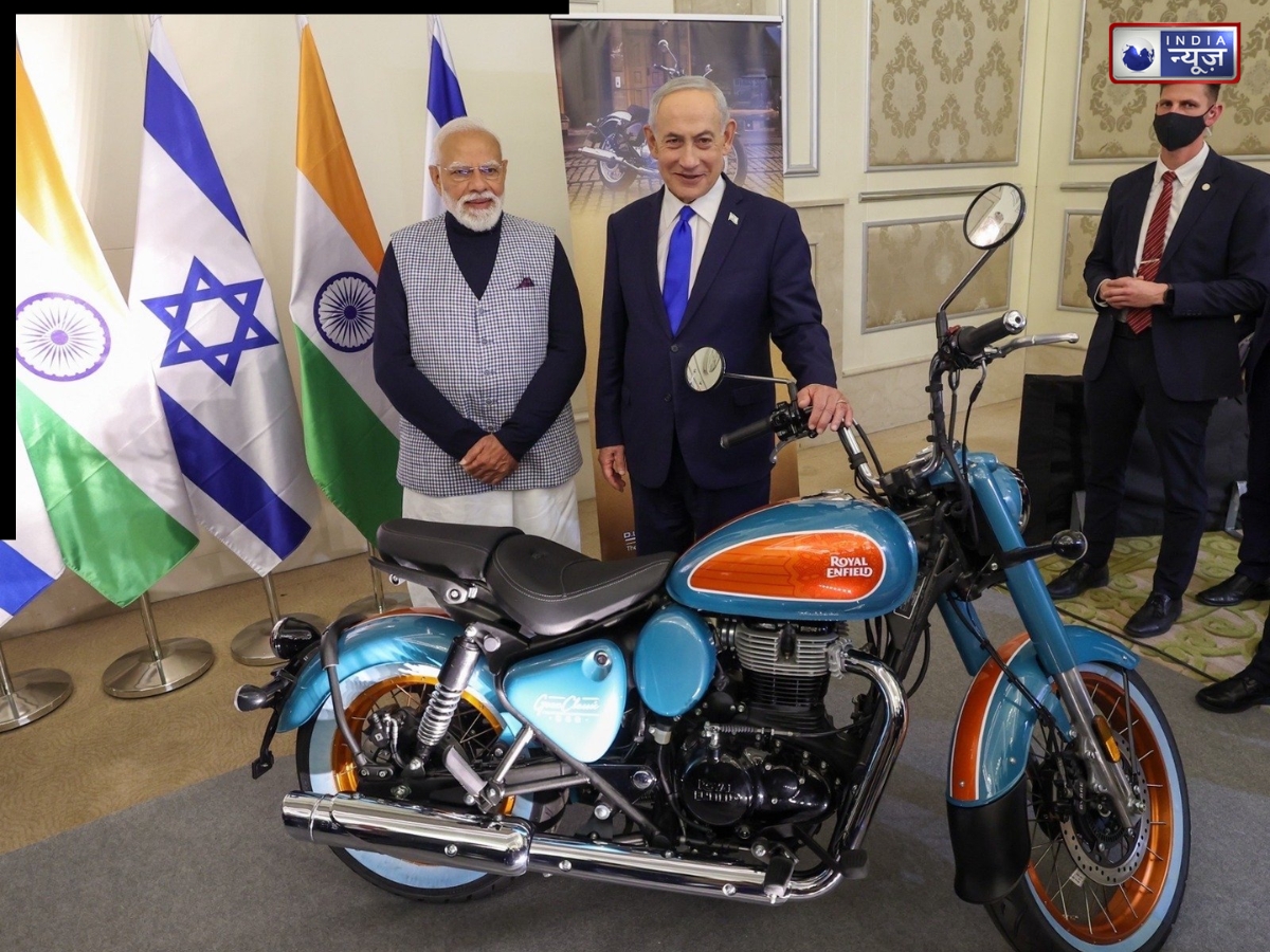 इजरायल में दिखा Royal Enfield का क्रेज! पीएम नरेंद्र मोदी और नेतन्याहू ने खिंचवाई Goan Classic 350 के साथ तस्वीर, जानें इस बाइक की खासियत
