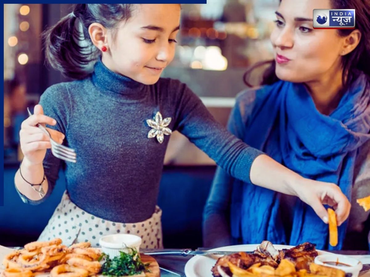 20-30 Chew Rule and Gut Health: खाने को कितनी बार चबाना चाहिए, पाचन और माइंड पर कैसा होता है असर?