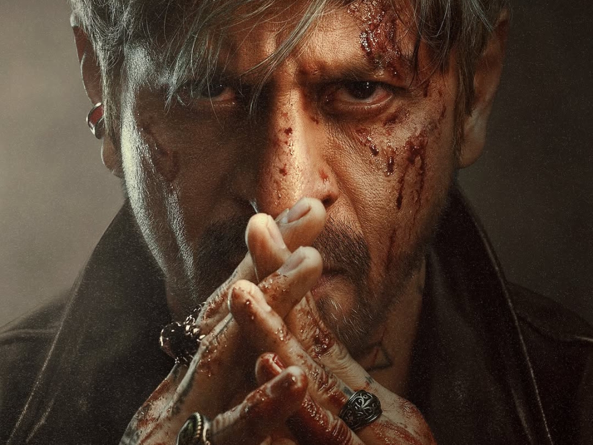 The King returns to the box office - Photo Gallery