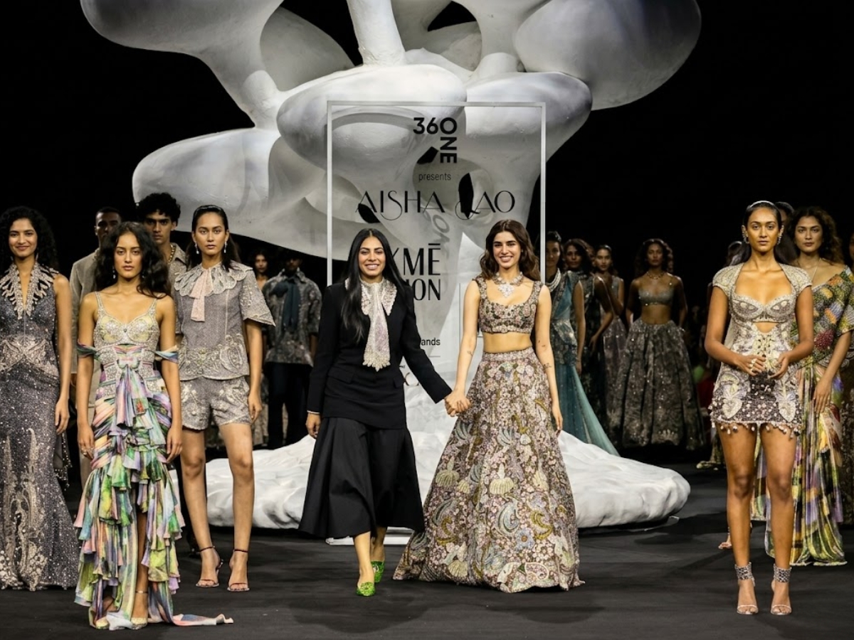 khushi Kapoor - Photo Gallery