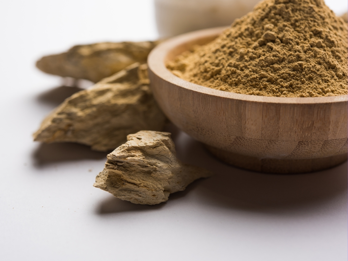 How to use Multani Mitti? - Photo Gallery