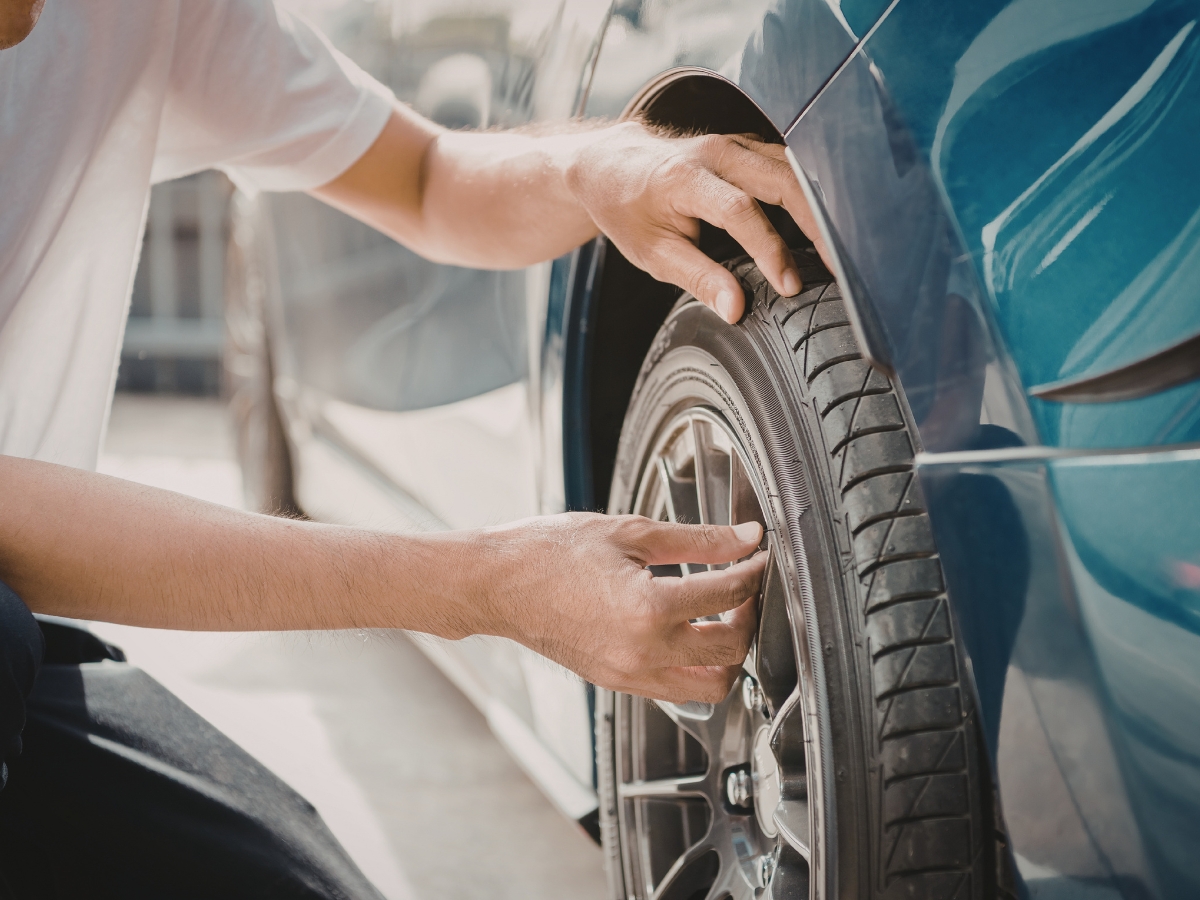 check car tyres - Photo Gallery