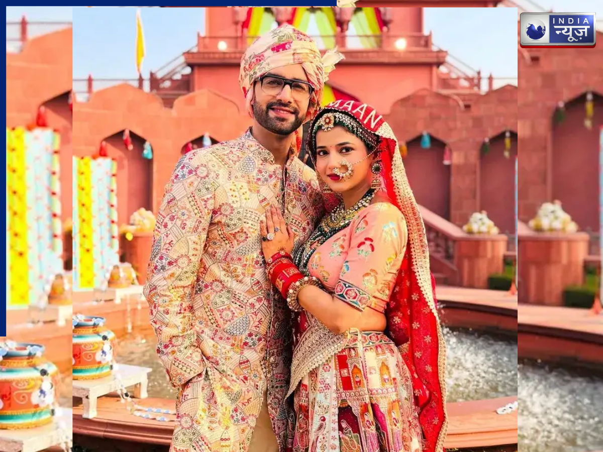 Abhira and Arman Look for Gangaur - Photo Gallery