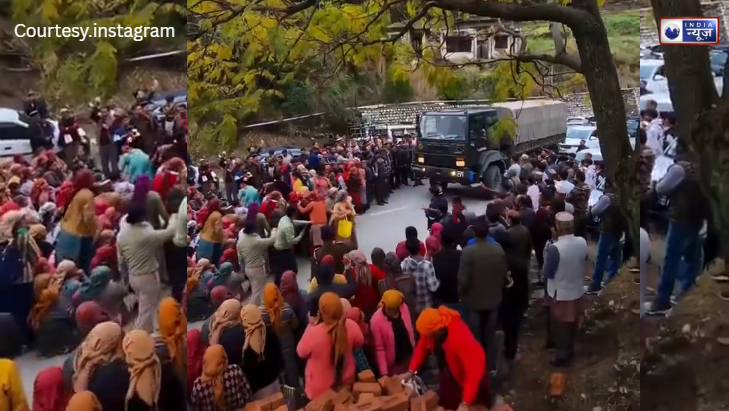 किसानों के भारी विरोध के बीच भी नहीं रुका ‘देश का पहरेदार’, रास्ता देकर प्रदर्शनकारियों ने पेश की सम्मान की मिसाल!