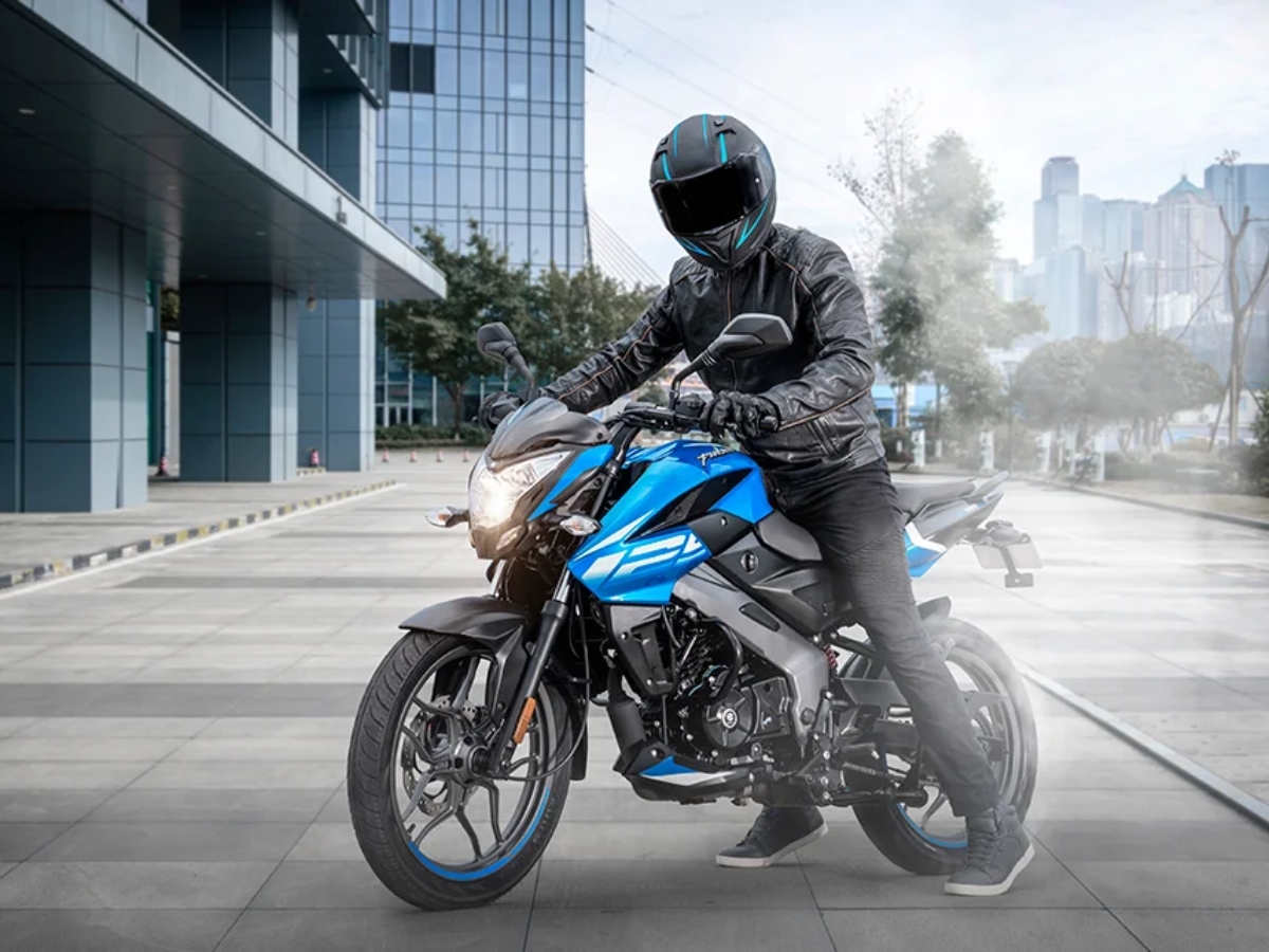 Bajaj Pulsar NS 125 - Photo Gallery