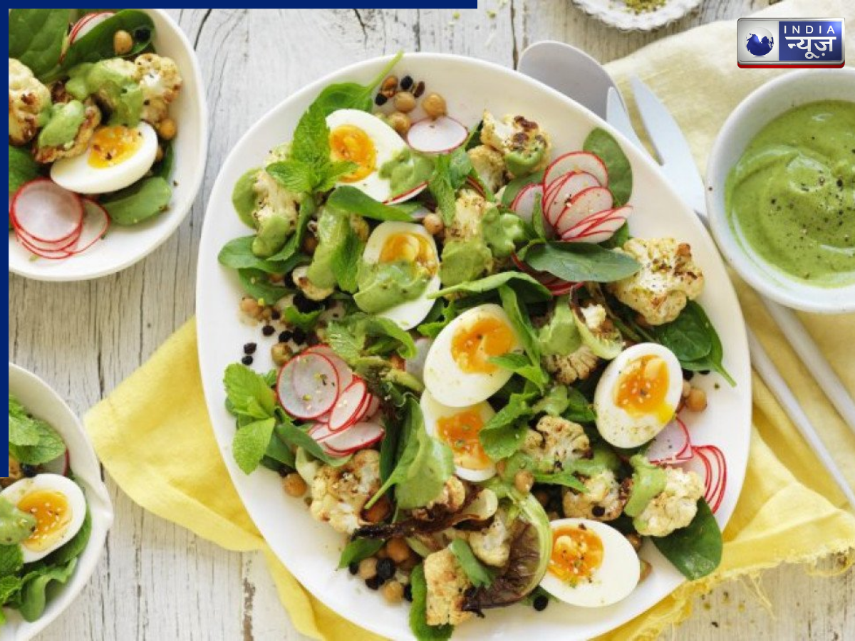 Boiled Eggs and Salad - Photo Gallery