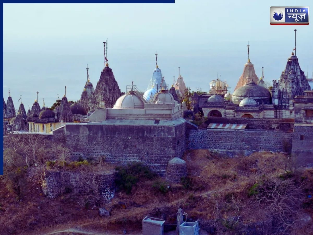 Devotees throng in droves - Photo Gallery