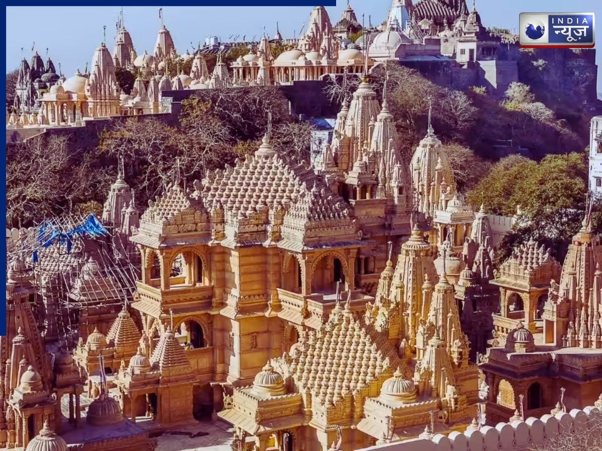 Millions of devotees arrive at Mount Shatrunjay - Photo Gallery