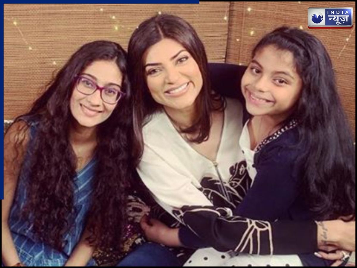 Sushmita Sen adopted a baby girl at the age of 25. - Photo Gallery
